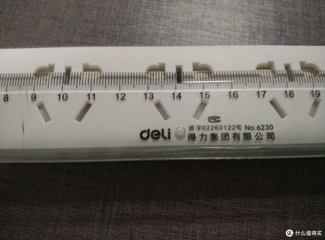 拿什么PK小米?众筹 ORICO 奥睿科 小U智充插线板测评