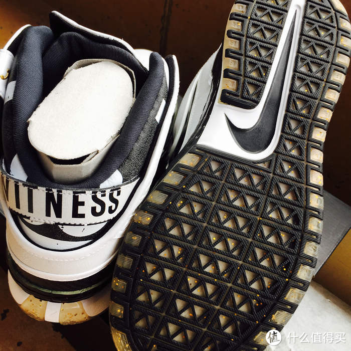 迟到6年的开箱：Nike 耐克 Zoom LeBron VI 限量版篮球鞋