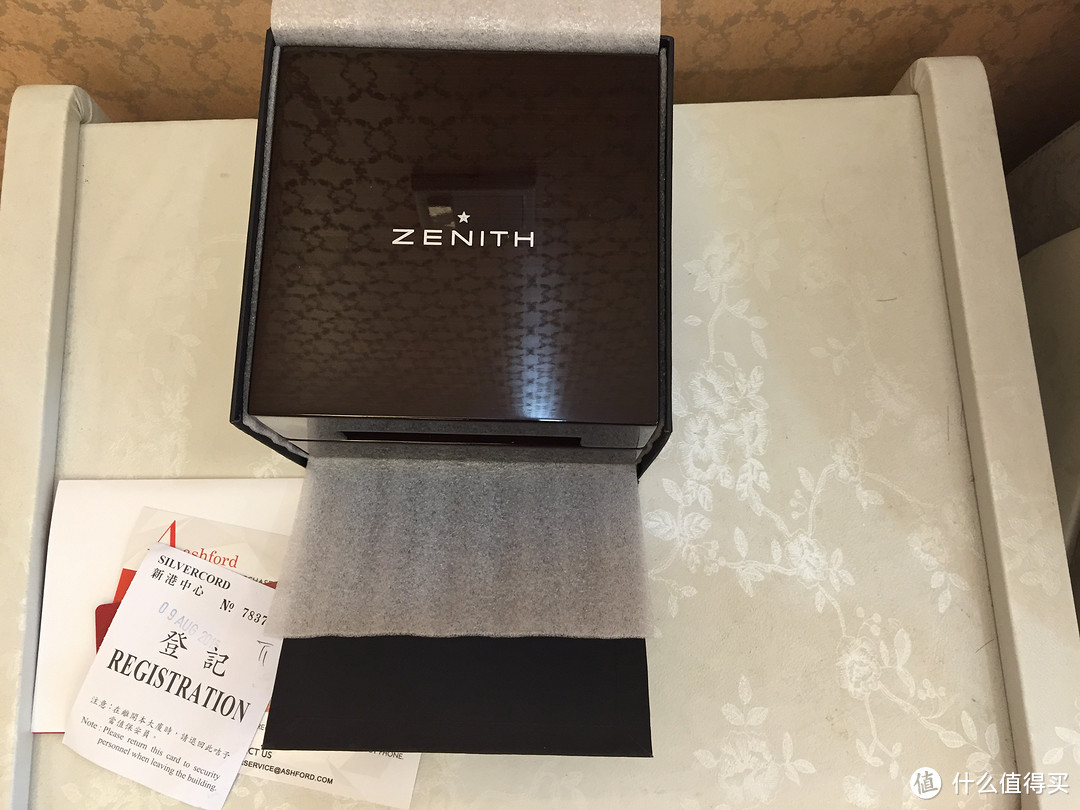 香港人肉带回 ZENITH 真力时 Captain 指挥官系列 22-2020-670-01-C498 男款机械腕表