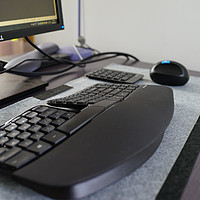 Microsoft 微软 Sculpt Ergonomic 人体工程学键盘鼠标套装