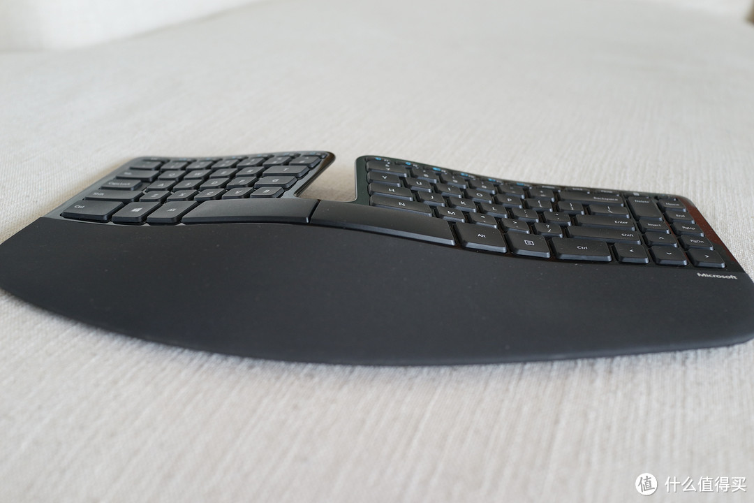 Microsoft 微软 Sculpt Ergonomic 人体工程学键盘鼠标套装