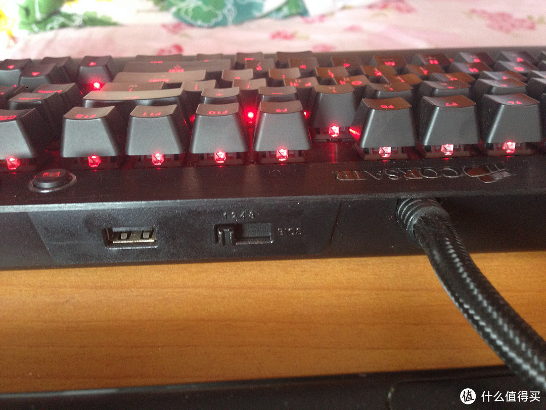 晒晒我网上淘的CORSAIR 海盗船 K70红轴红光韩国版