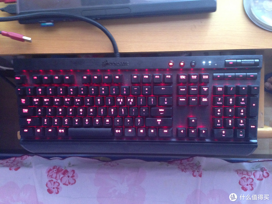 晒晒我网上淘的CORSAIR 海盗船 K70红轴红光韩国版