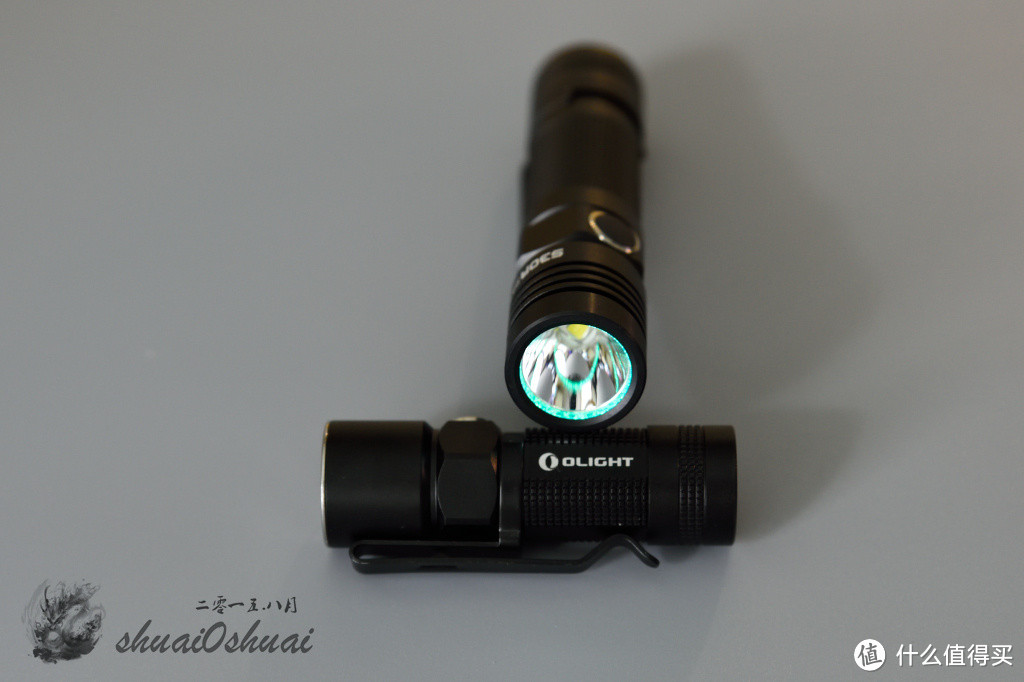 一步到位の选择：新撸的傻瓜手电 Olight S30R II 指挥家