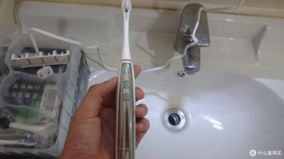 忍不住剁手的Panasonic 松下 Doltz EW-DE43-S 日系电动牙刷