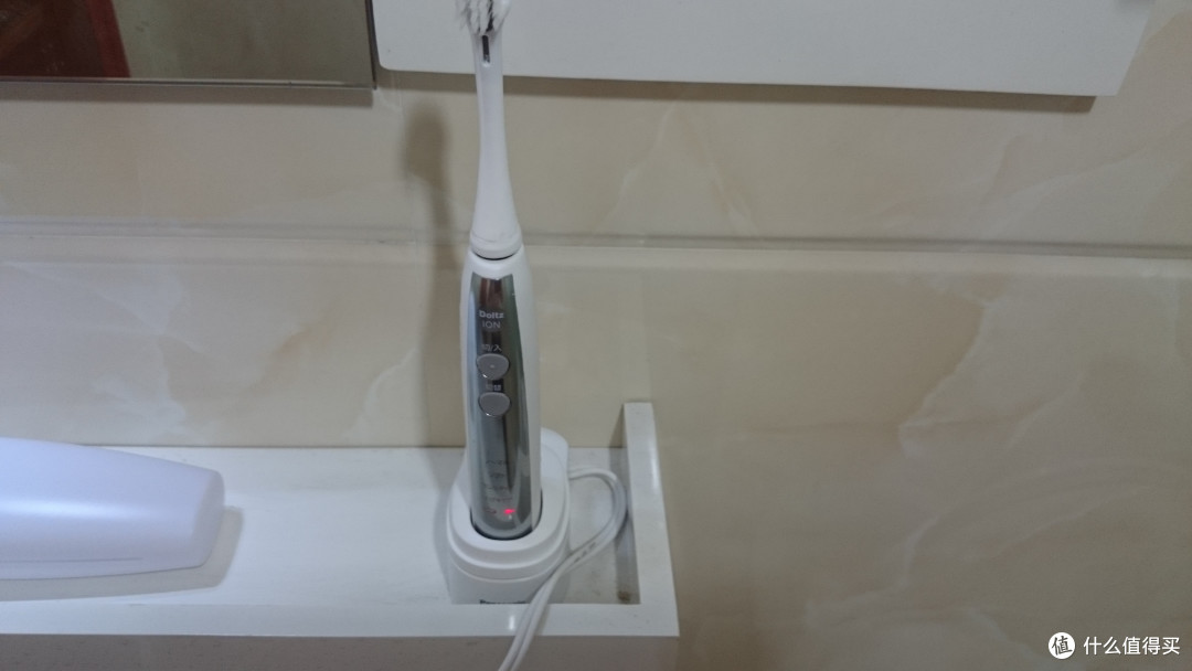 忍不住剁手的Panasonic 松下 Doltz EW-DE43-S 日系电动牙刷