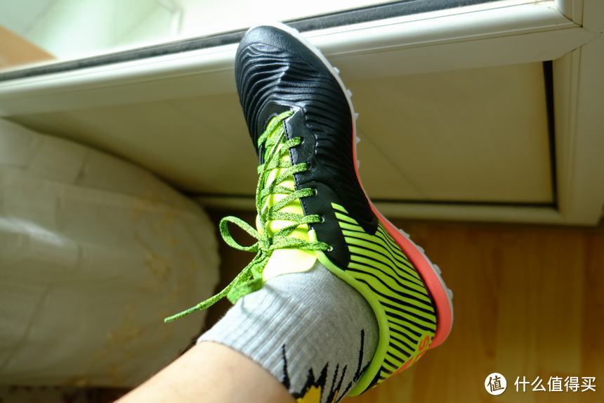 简单对比 — adidas 阿迪达斯  X 15.2 CG & ACE 15.2 CG足球鞋