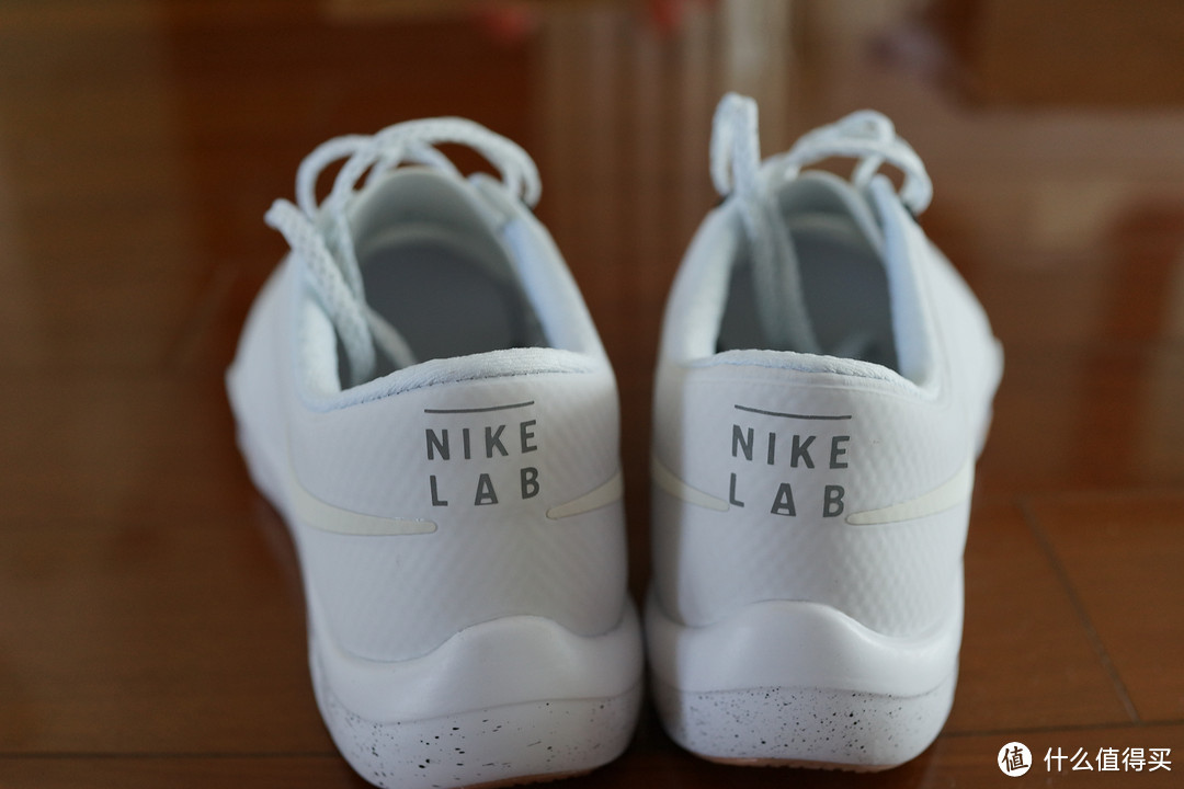 就喜欢纯纯的白：NikeLab Nike耐克 Free TR 5.0 V6 Premium