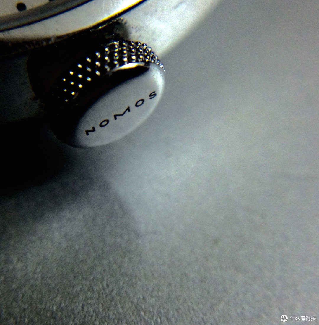 买的是情怀:NOMOS METRO系列 机械男表 1101