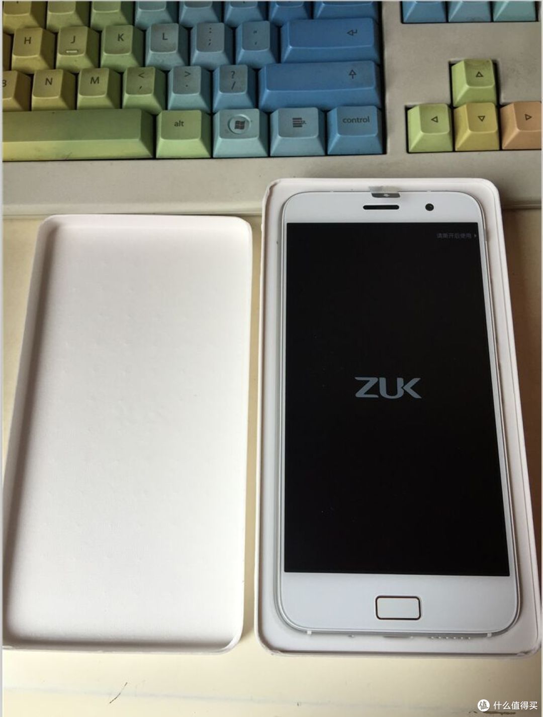 联想 ZUK 旗下首款手机 Z1 晒单