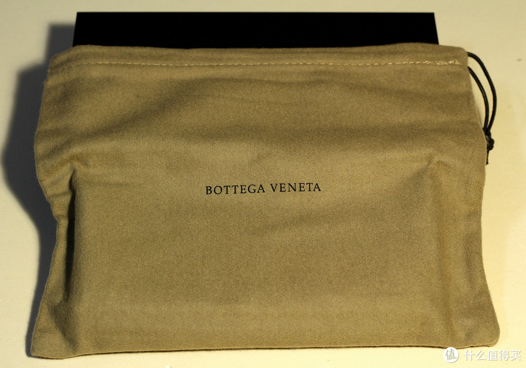 First Gift-Bottega Veneta 经典长款钱夹