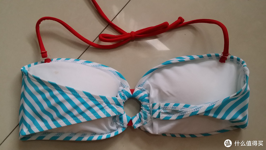 跪指压板也要晒：晒晒 Paul Frank 大嘴猴 Red Julius Stripe Bandeau Bikini 比基尼套装