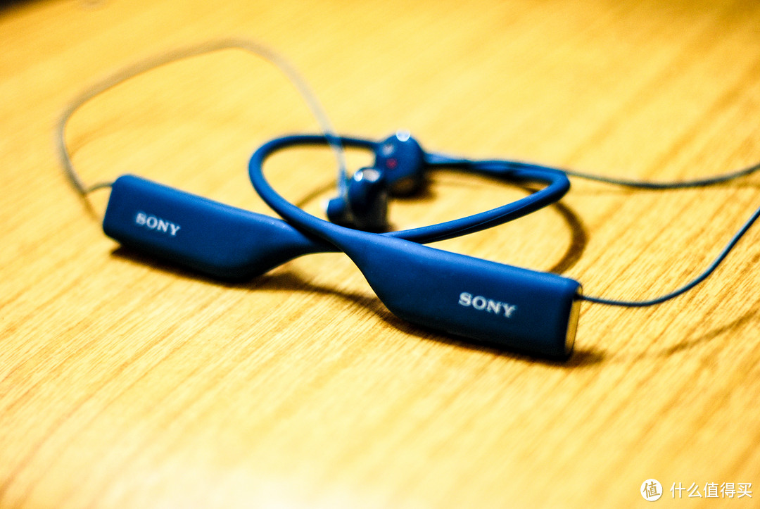 跑步通勤皆适合 — SONY 索尼 SBH70蓝牙耳机