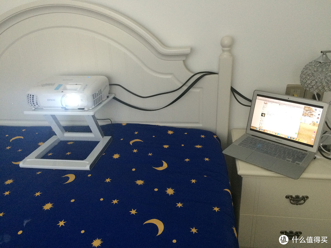 EPSON 爱普生 EH-TW5200 投影机 使用感受附卧室极简安装