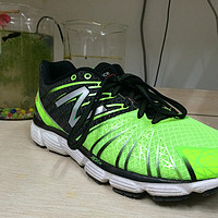 让人欲罢不能的荧光绿：New Balance M890GG5 跑鞋