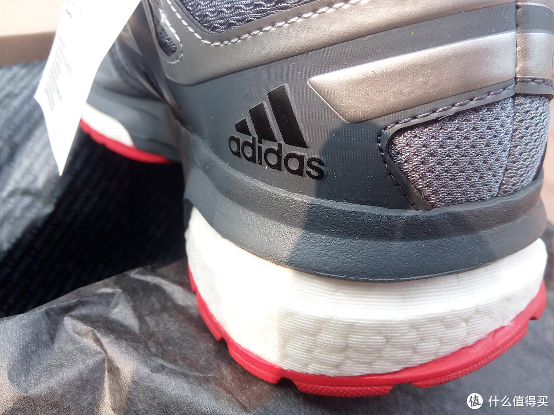 别人家的跑鞋：Adidas 阿迪达斯 Response Boost 男款跑鞋极速开箱