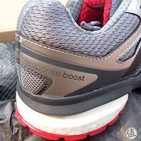 别人家的跑鞋：Adidas 阿迪达斯 Response Boost 男款跑鞋极速开箱