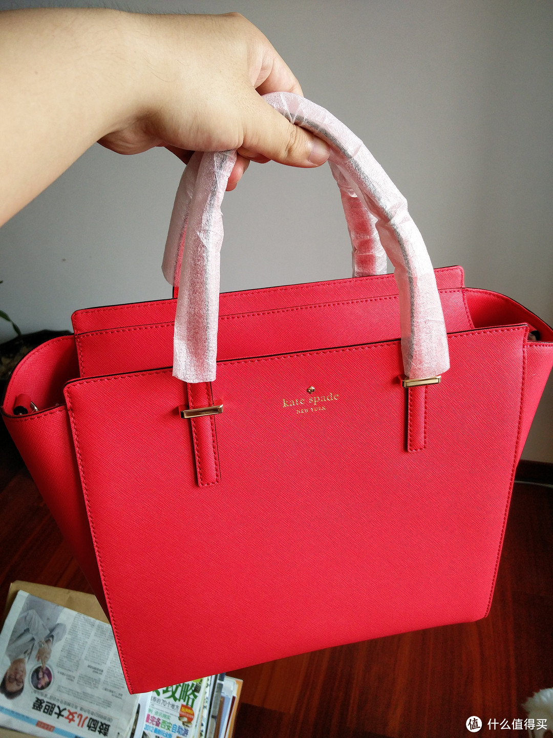 Kate Spade New York CEDAR STREET HAYDEN 女包、Armani 和 Michael Kors 墨镜开箱