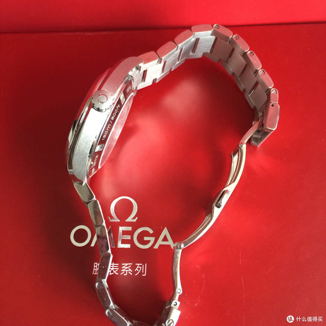OMEGA 欧米茄 海马系列 231.10.42.21.01.003 机械男表