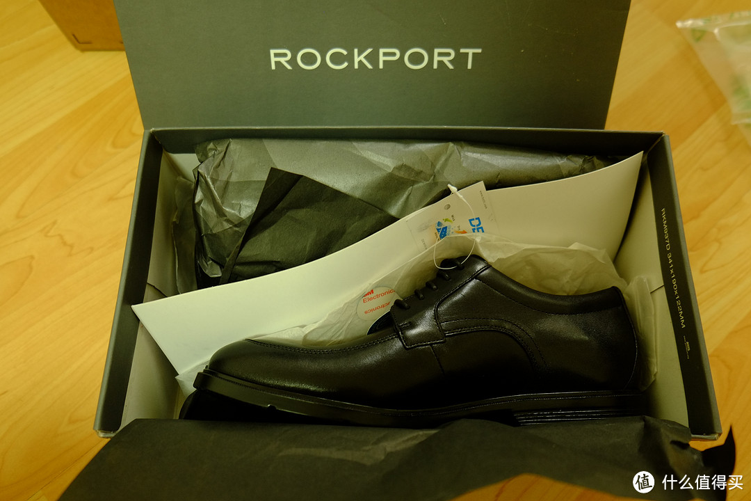 科技有余惊喜不足：美亚购入 ROCKPORT 乐步 City Smart WP Apron 男款防水皮鞋