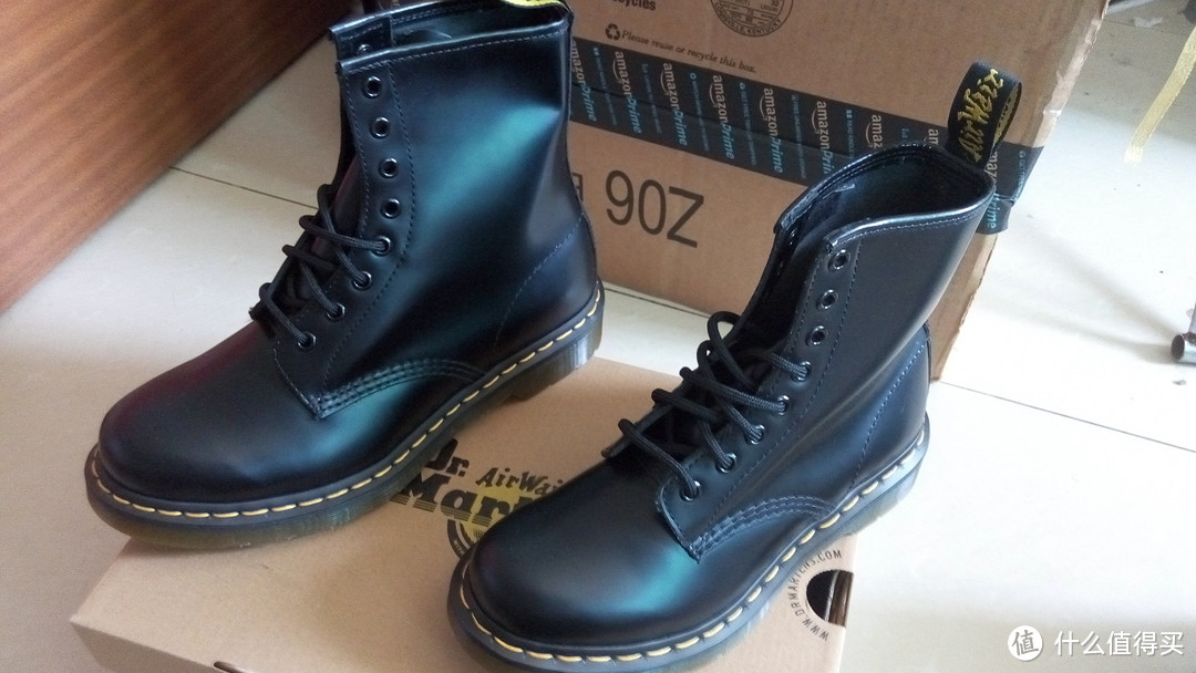 初见，难忘！我的第一双靴子来自 Dr. Martens 1460经典硬皮马丁靴