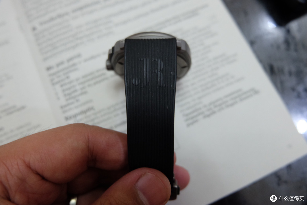 小众中的小众选择:Jean Richard 尚维沙 Aquascope 60400-11B401-11A 男士潜水表