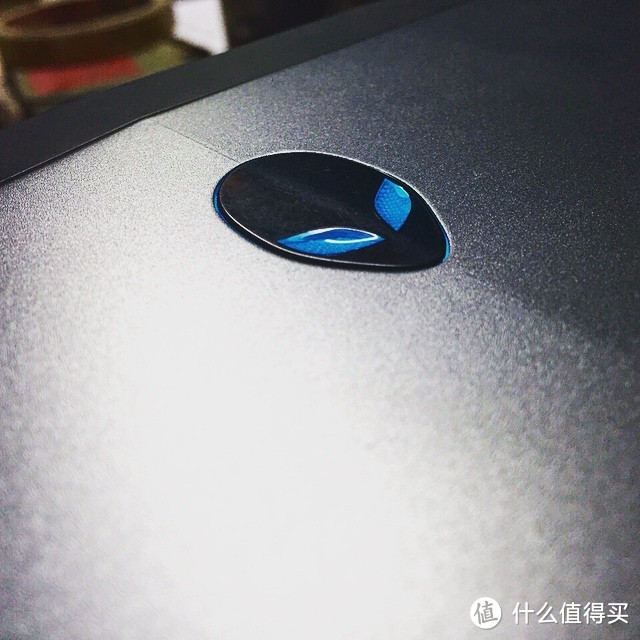 Alienware 15 笔记本电脑使用简测