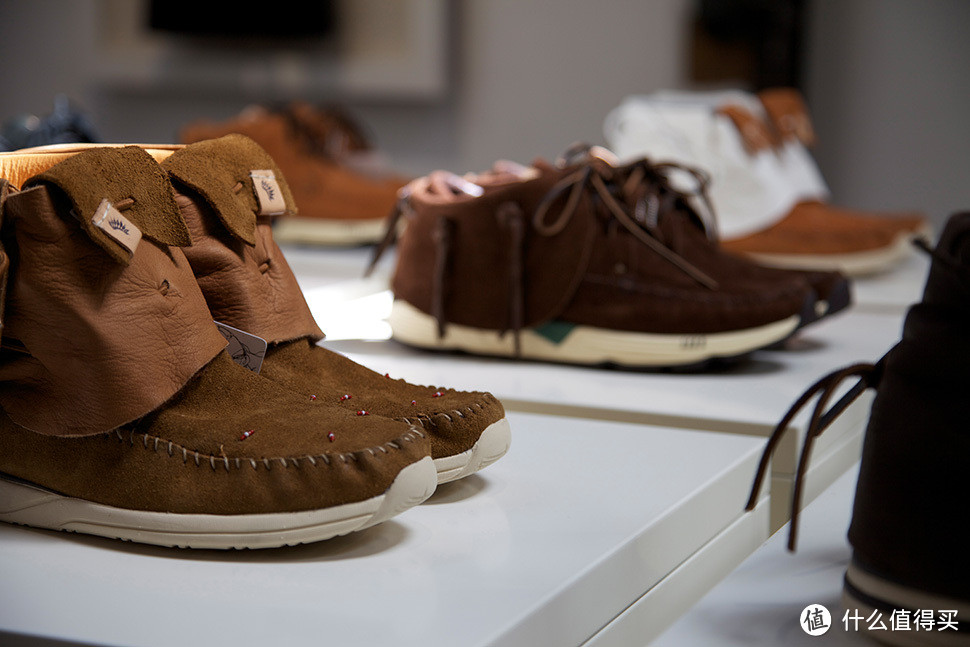 使用全新缓震中底:VISVIM 2016 春夏系列 部分单品 抢先预览