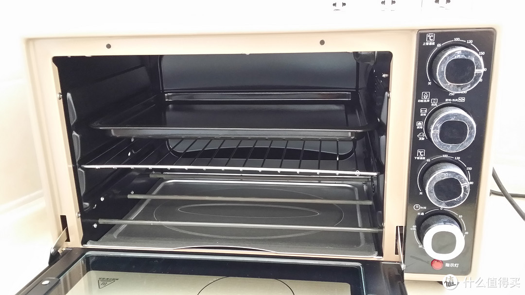 烘焙入门-新手挑烤箱 小熊（Bear）DKX-A30D1 电烤箱+烘培工具