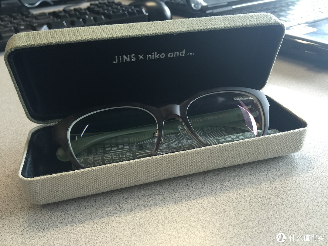 JINS 睛姿 × niko and — TR-90 合作款眼镜