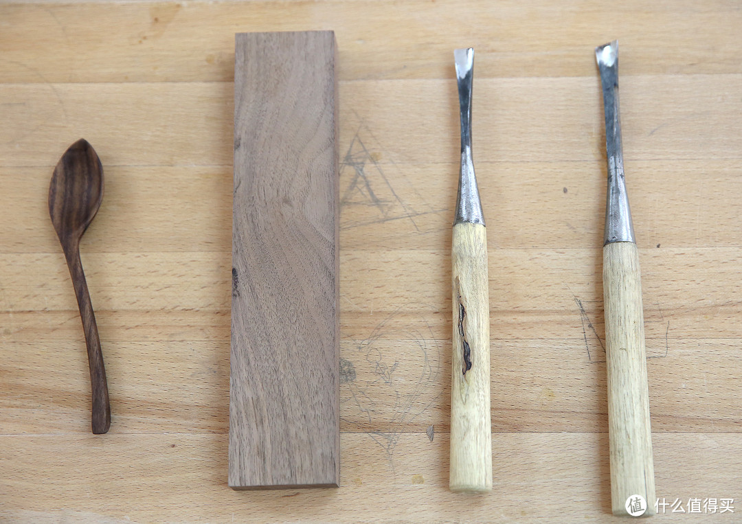 三个月的木工练手：一起做把木勺子