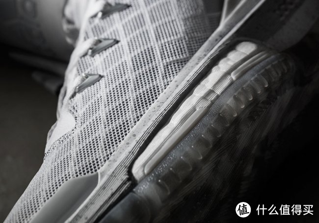 全掌Boost+FITFRAME绑带设计：adidas 阿迪达斯 推出 D Rose 6签名球鞋
