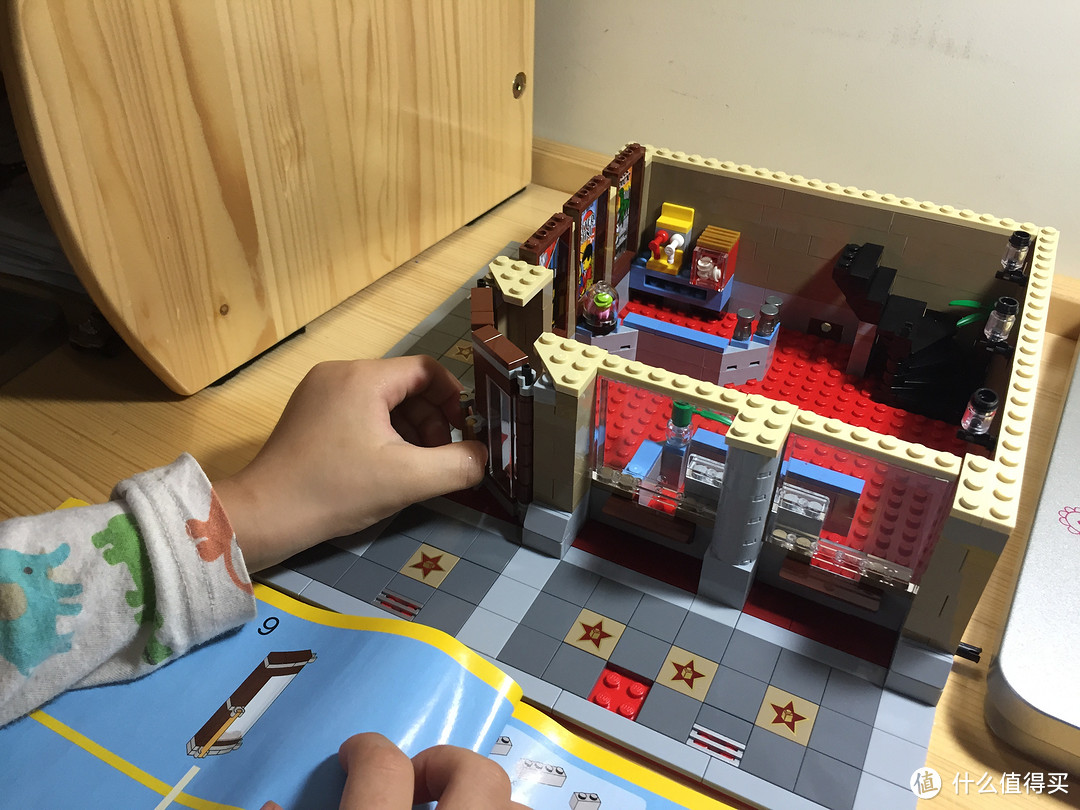 小手拼出大世界：LEGO 乐高 创意百变系列 10232 豪华影剧院