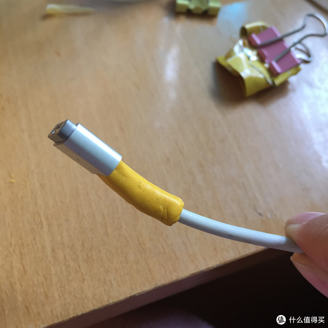 iphone数据线的救星？ — 爱尔兰 Sugru 多彩塑形修复万能硅胶