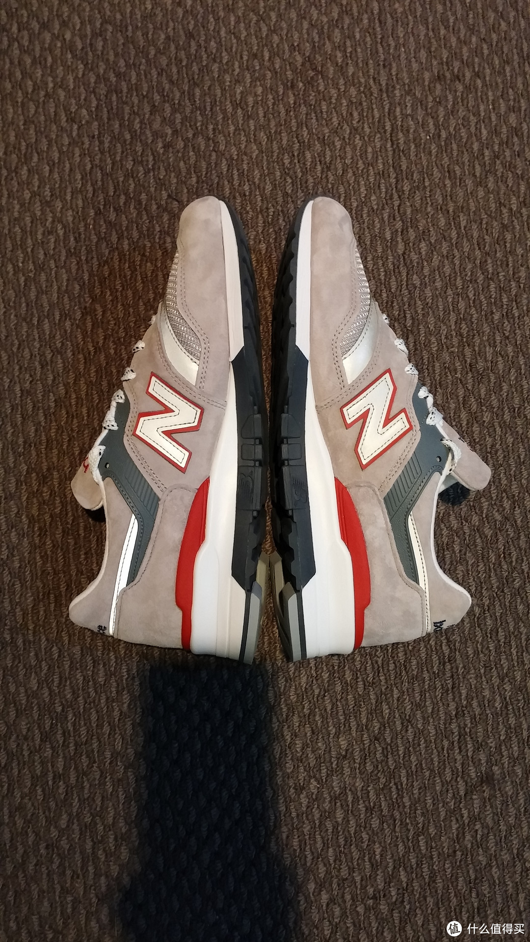 END购入美产New Balance M997CGR 男士跑鞋