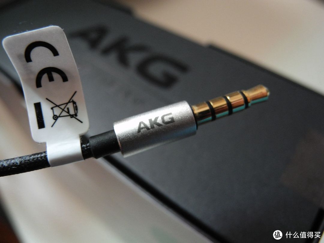 小而美的手机配塞 AKG N20入耳式耳机 首发开箱