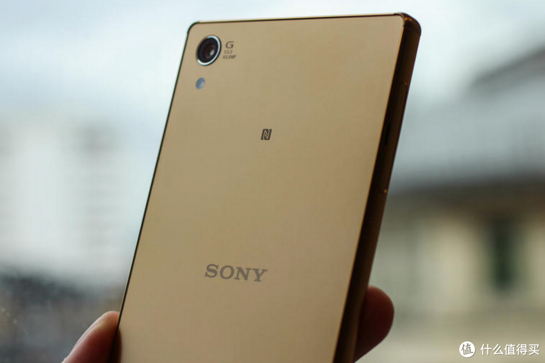 能否华丽转身？SONY 索尼 发布三款Z系旗舰 Z5C/Z5/Z5 Premium