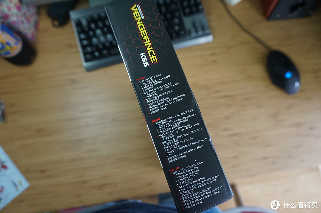 CORSAIR 海盗船 K65 cherry 红轴机械键盘开箱