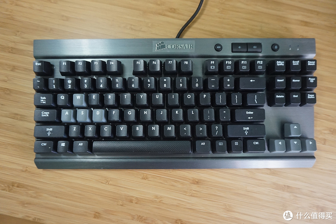 CORSAIR 海盗船 K65 cherry 红轴机械键盘开箱