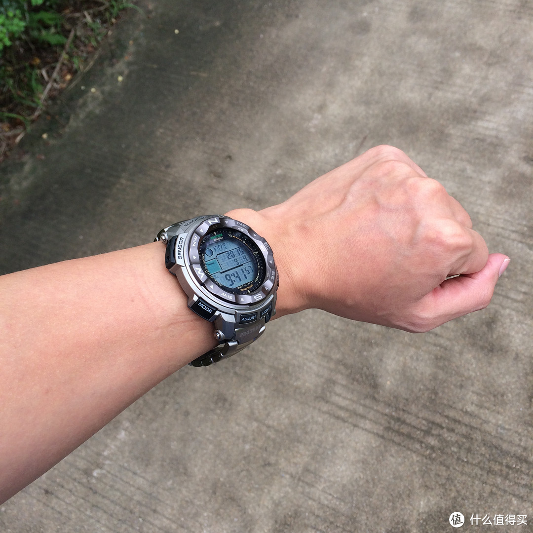 有“钛”质，没法治 — CASIO 卡西欧 Protrek 系列光动能男士手表