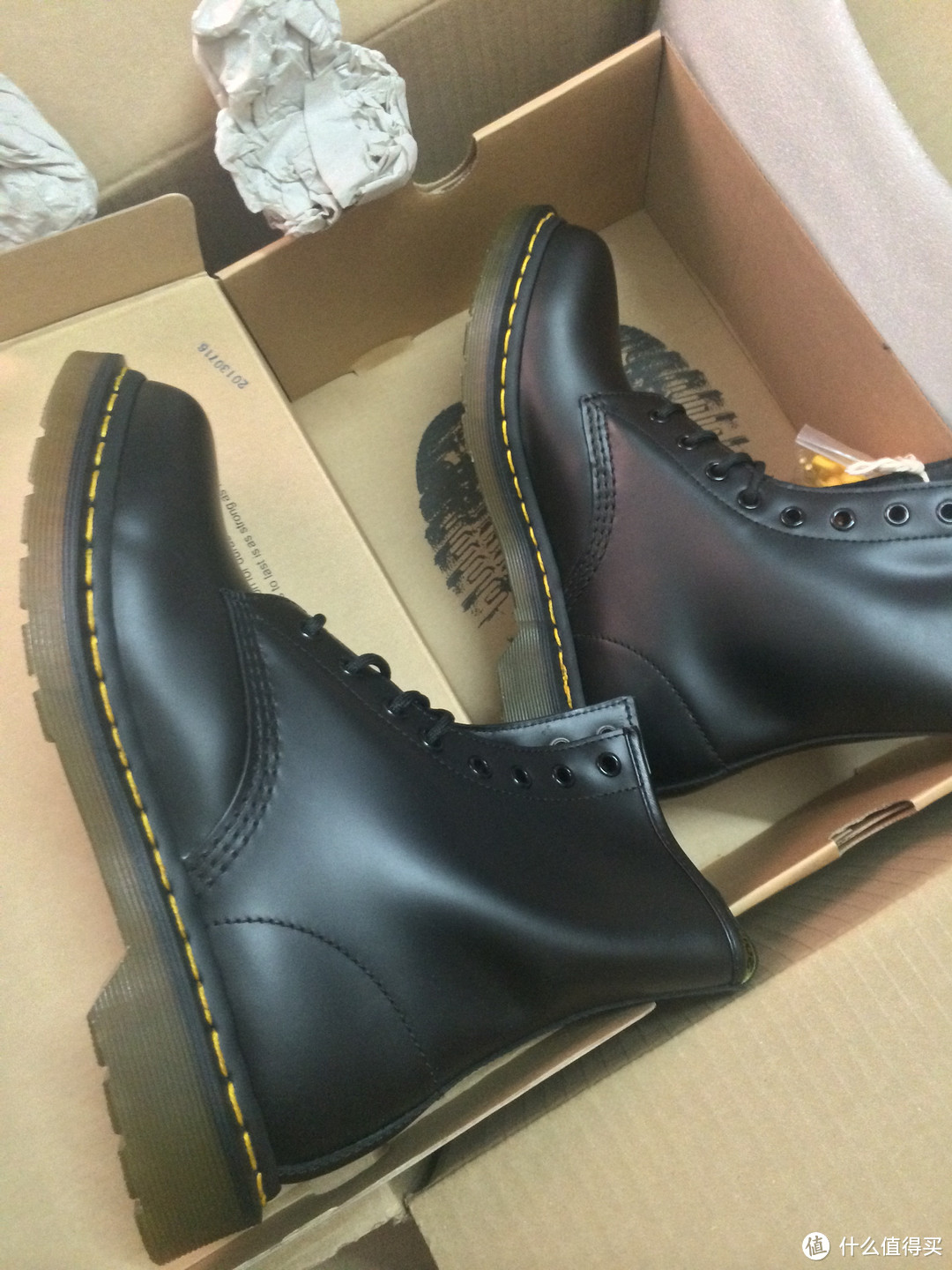 大脚怪遇到马丁靴 — Dr. Martens 1460经典女款硬皮马丁靴