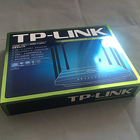 TP-LINK 新版 TL-WDR7500 千兆无线路由器外观展示(电源|天线)