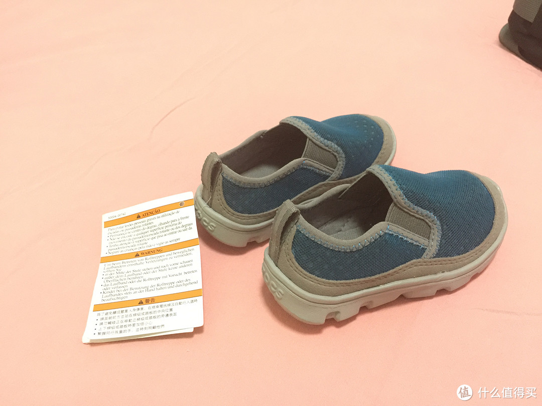 给儿子的小礼物 — 美国入手Crocs 卡骆驰 Star Wars 洞洞鞋&Duet Sport 学步鞋