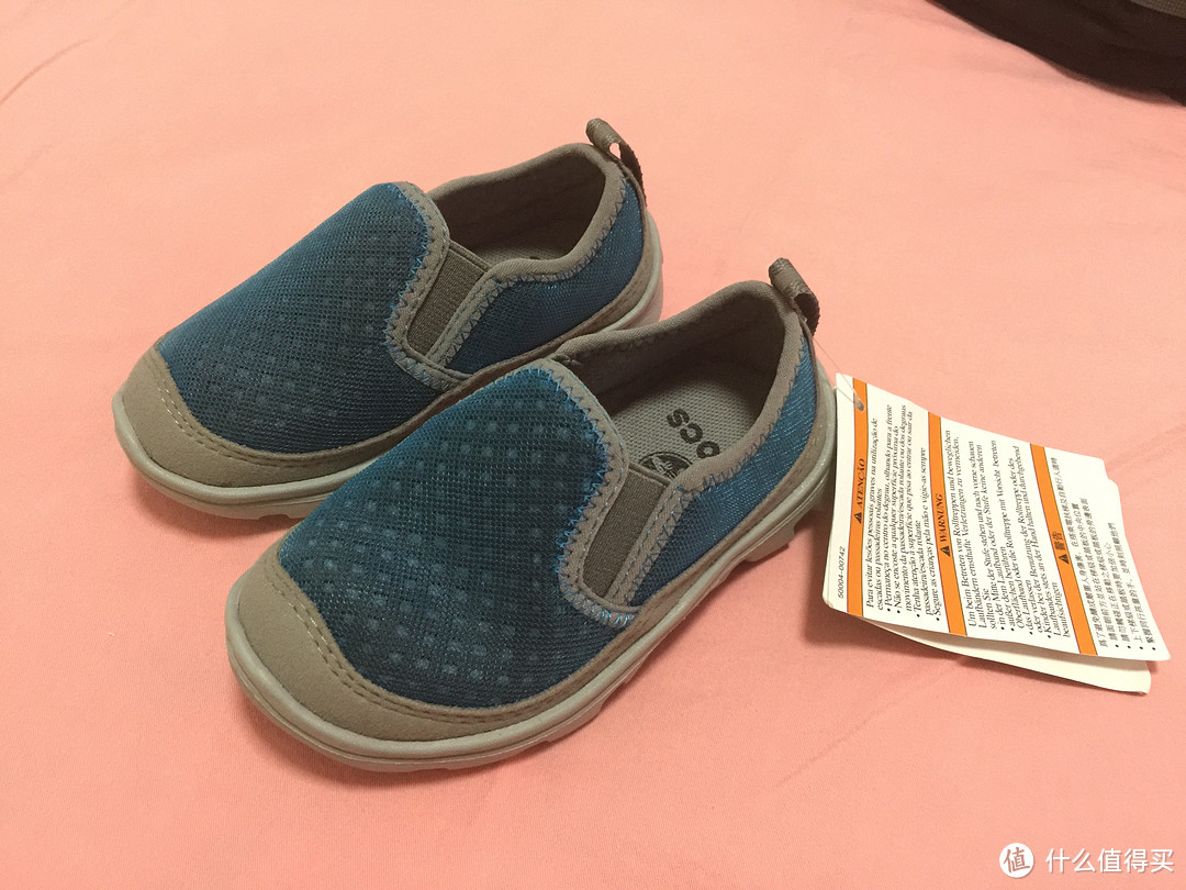 给儿子的小礼物 — 美国入手Crocs 卡骆驰 Star Wars 洞洞鞋&Duet Sport 学步鞋