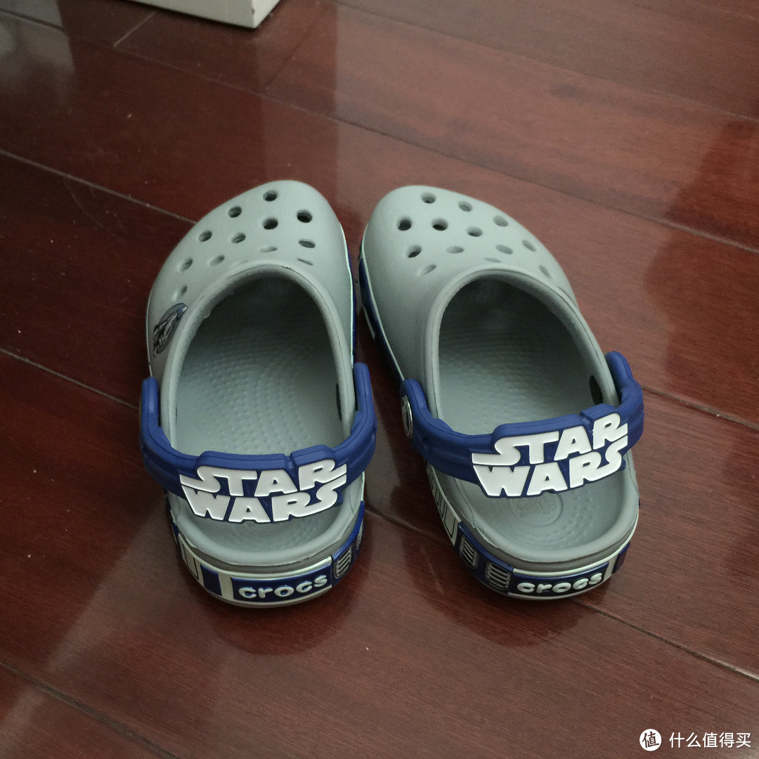 给儿子的小礼物 — 美国入手Crocs 卡骆驰 Star Wars 洞洞鞋&Duet Sport 学步鞋