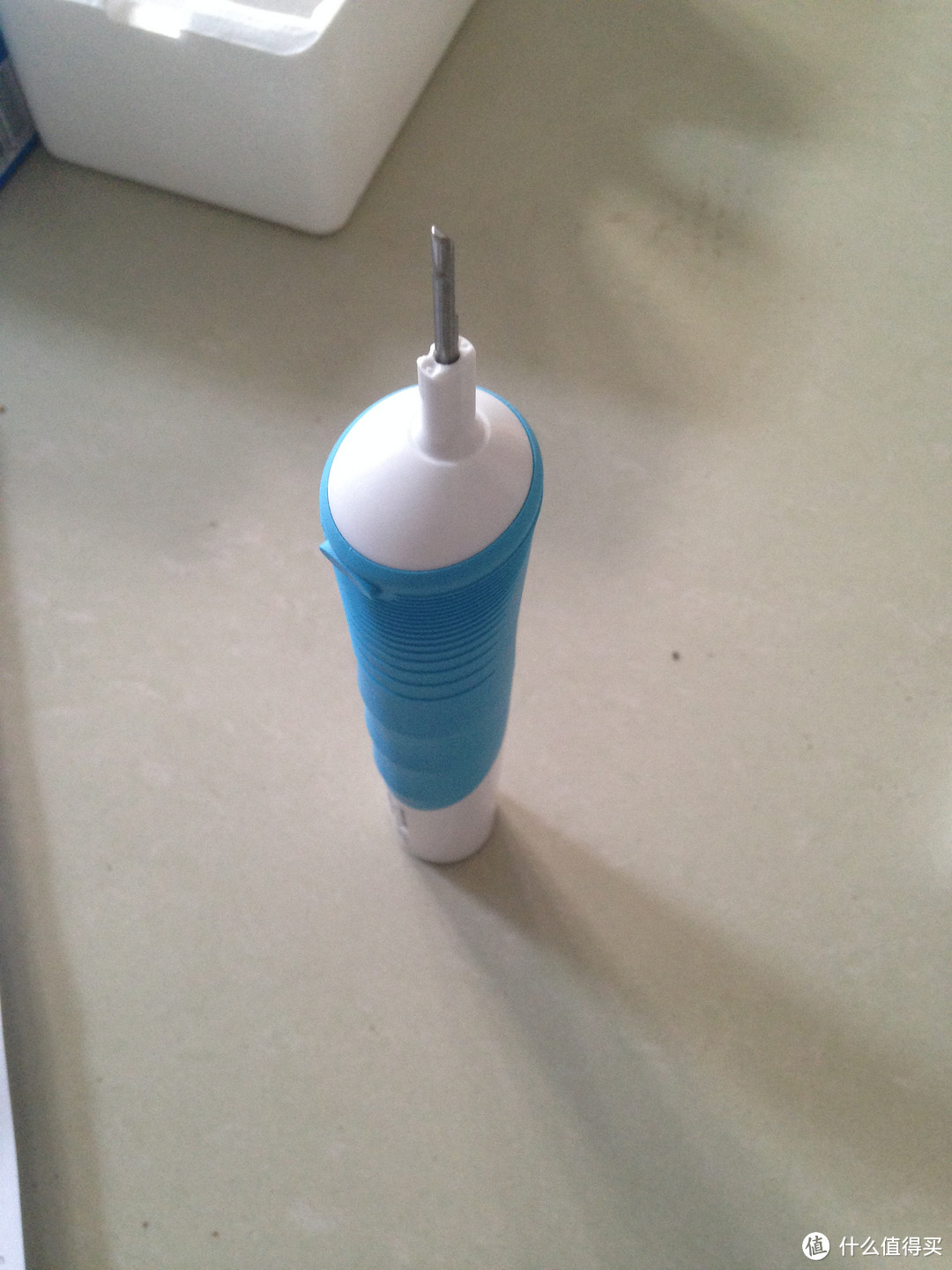 屌丝的第一款护牙神器 — Oral-B 欧乐B D12013 电动牙刷