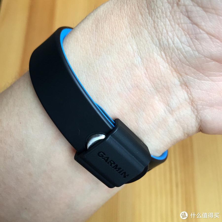 GARMIN 佳明 vivosmart 智能手环 红蓝情侣款 开箱体验