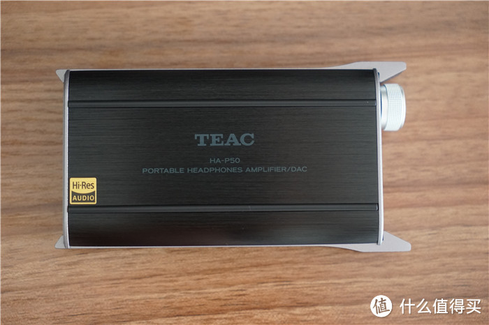 安桥HA200的双胞胎兄弟：TEAC HA-P50 便携式耳机放大器