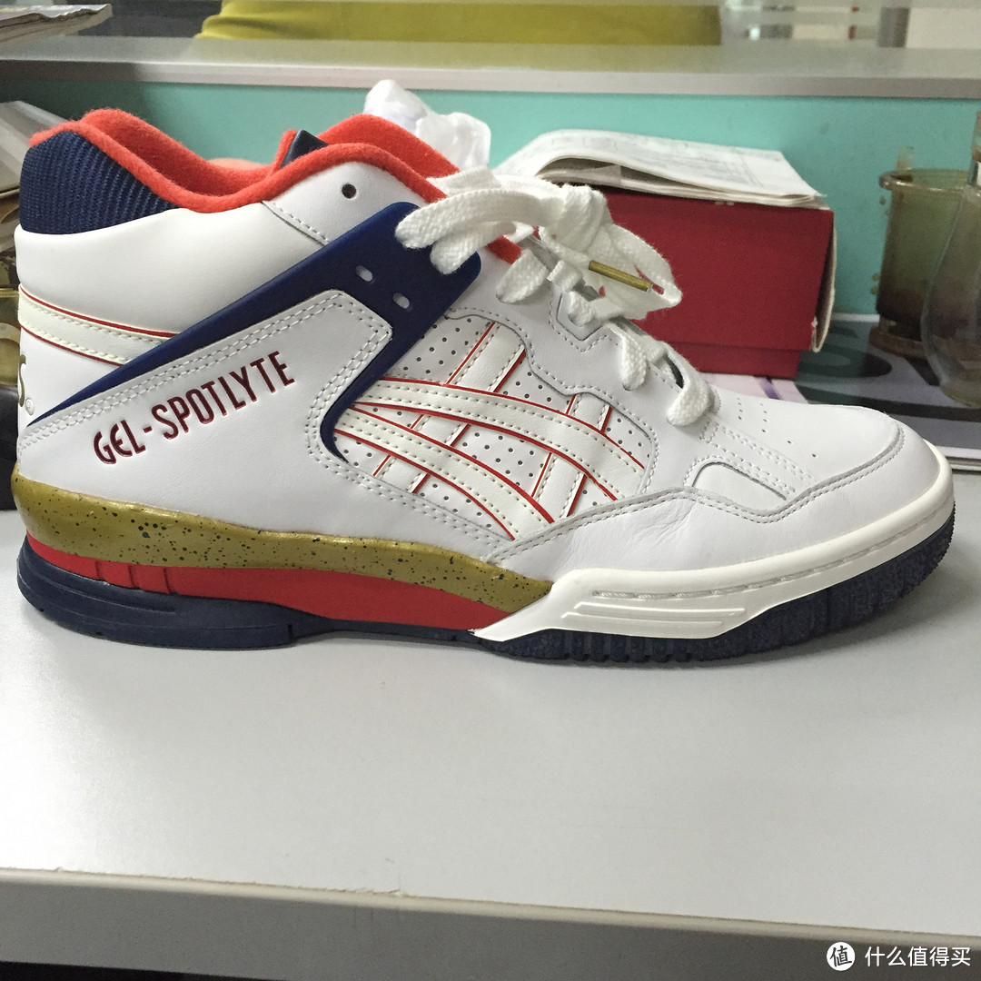 无奈的等待：Asics 亚瑟士 Gel-Spotlyte “Olympic” & Gel-NIMBUS 18 男款*级缓震跑鞋 晒图简评