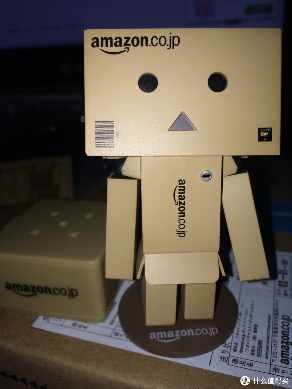 日本亚马逊 阿楞 纸箱人玩偶